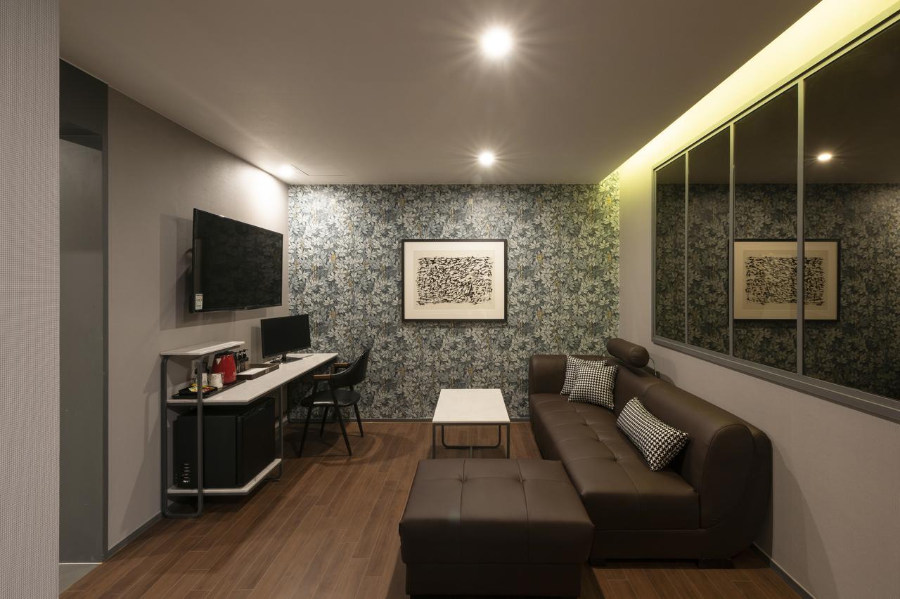 Brown-Dot Hotel Gupo Пусан Екстер'єр фото