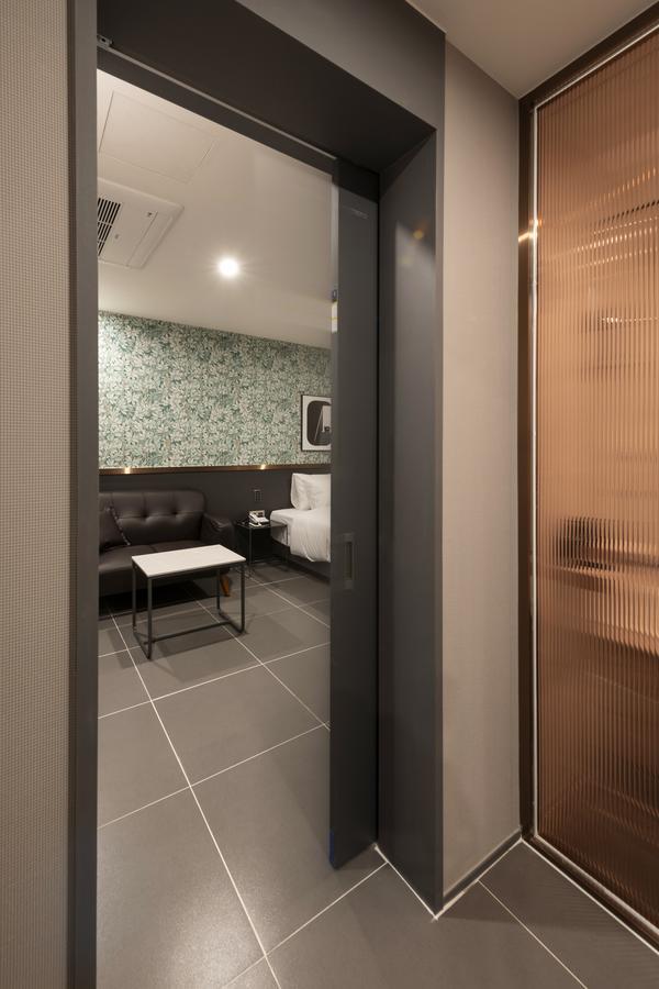 Brown-Dot Hotel Gupo Пусан Екстер'єр фото