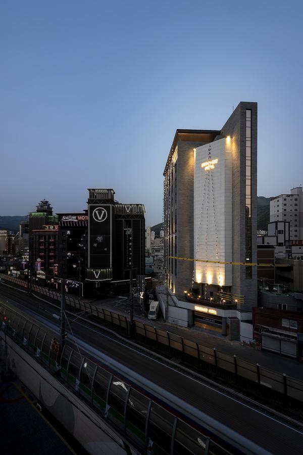 Brown-Dot Hotel Gupo Пусан Екстер'єр фото